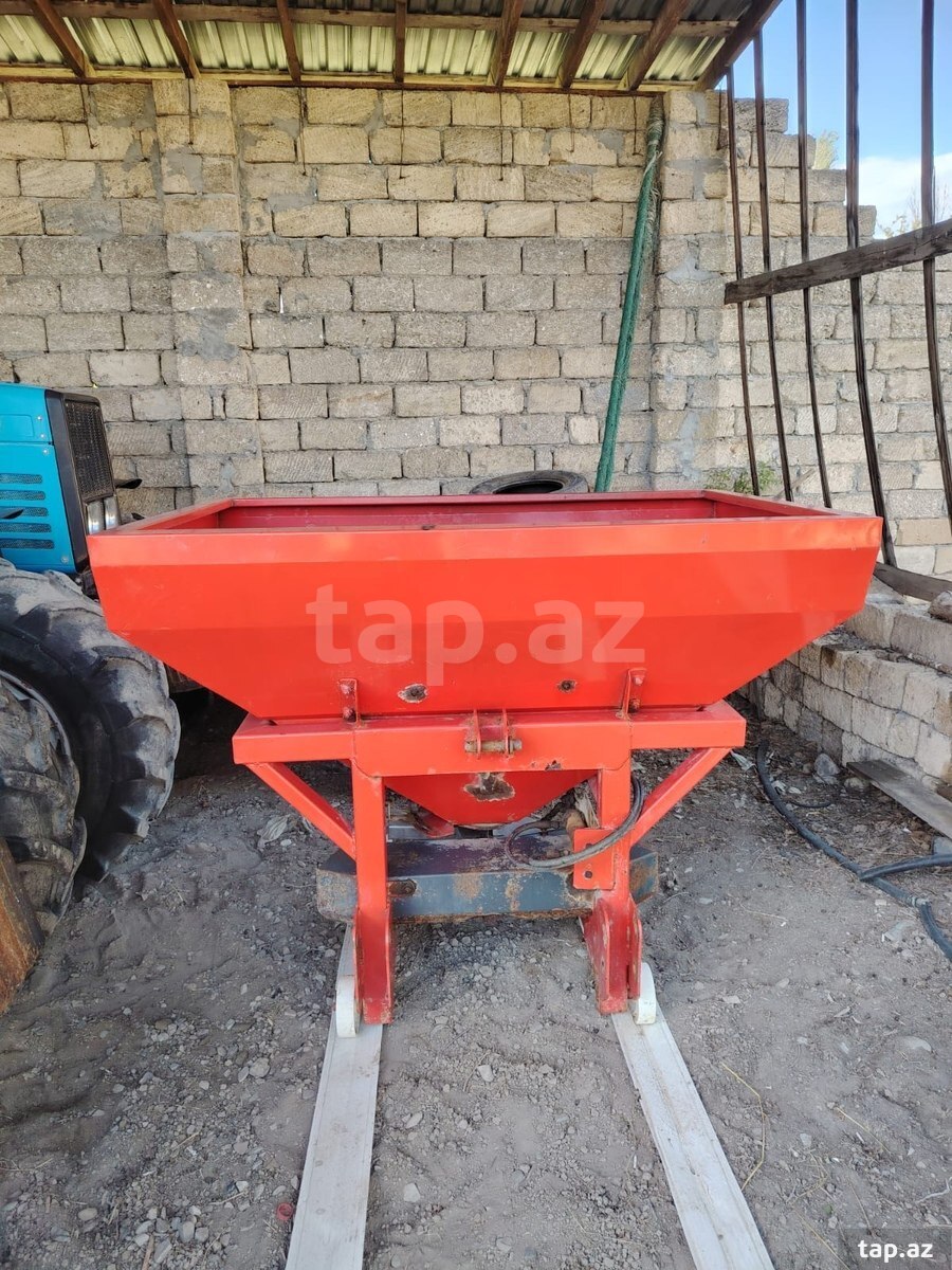 Traktor Belarus, 2017 il (18)
