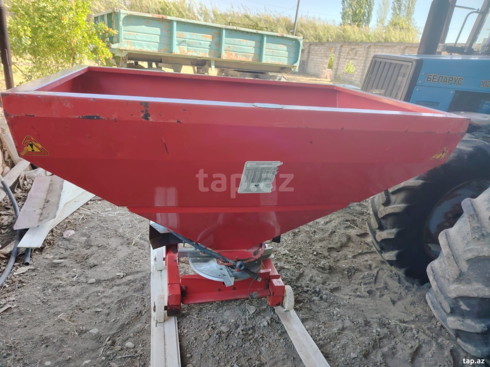 Traktor Belarus, 2017 il (21)