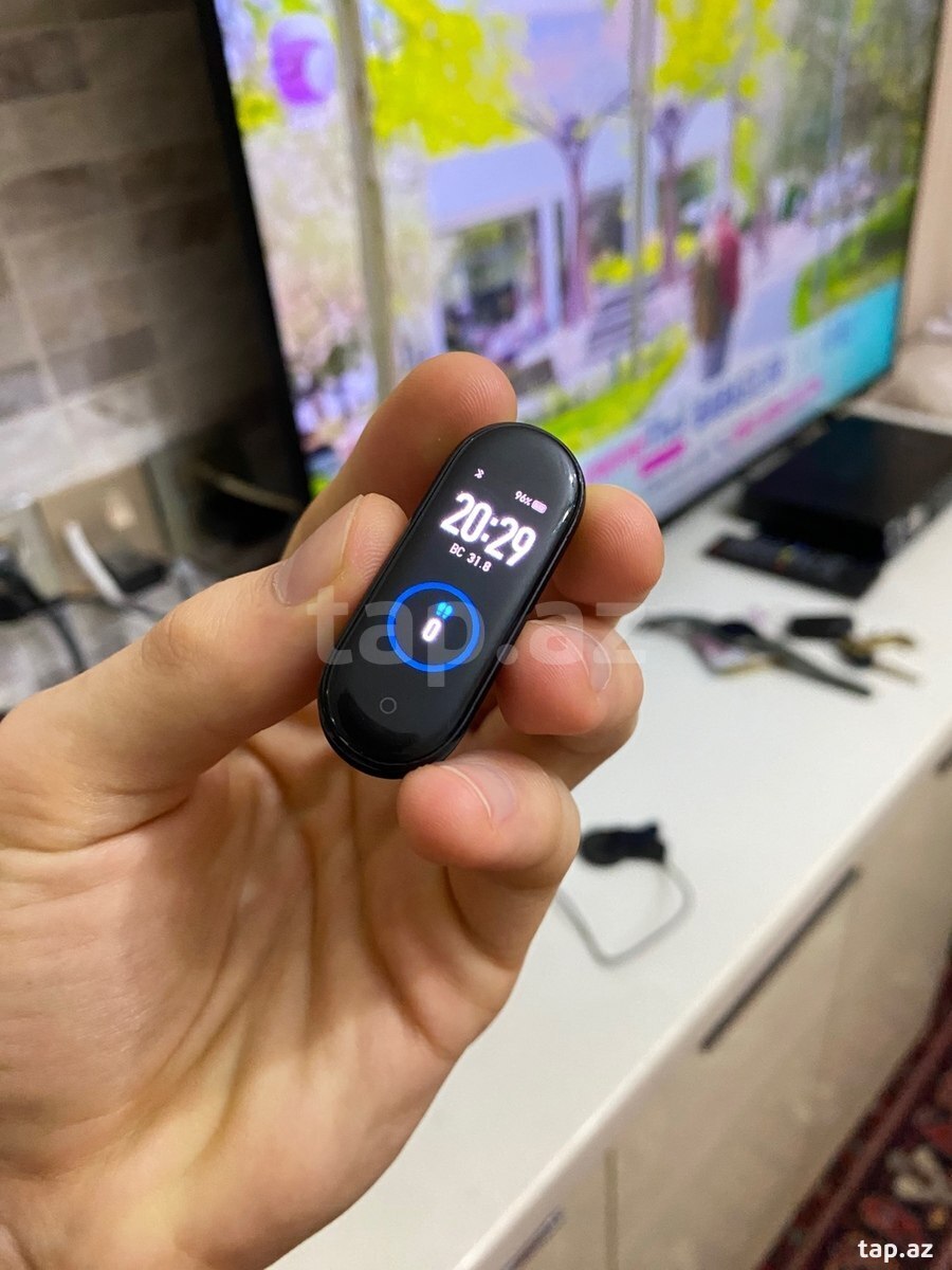 Xiaomi Mi Band 5 Black (2)