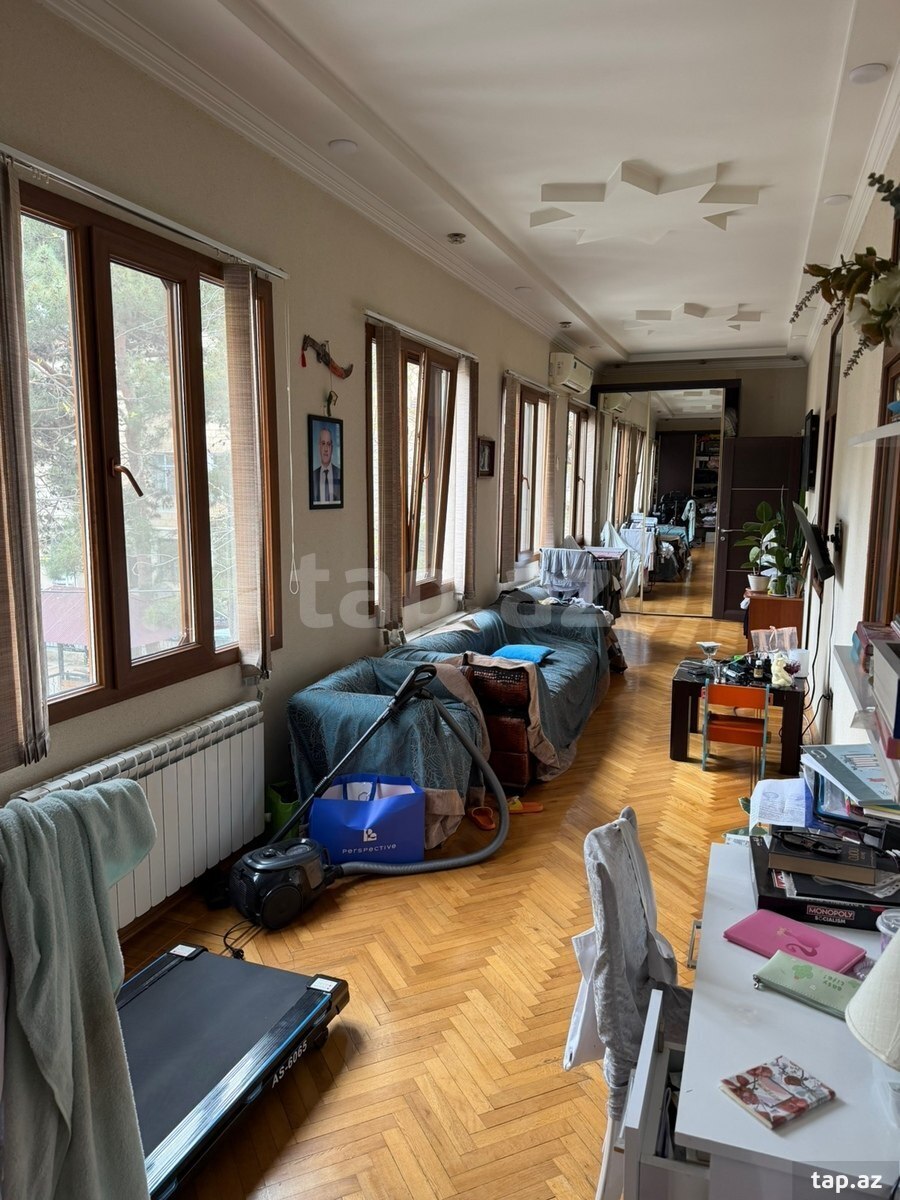 6-otaqlı mənzil, Nərimanov r., 160 m²