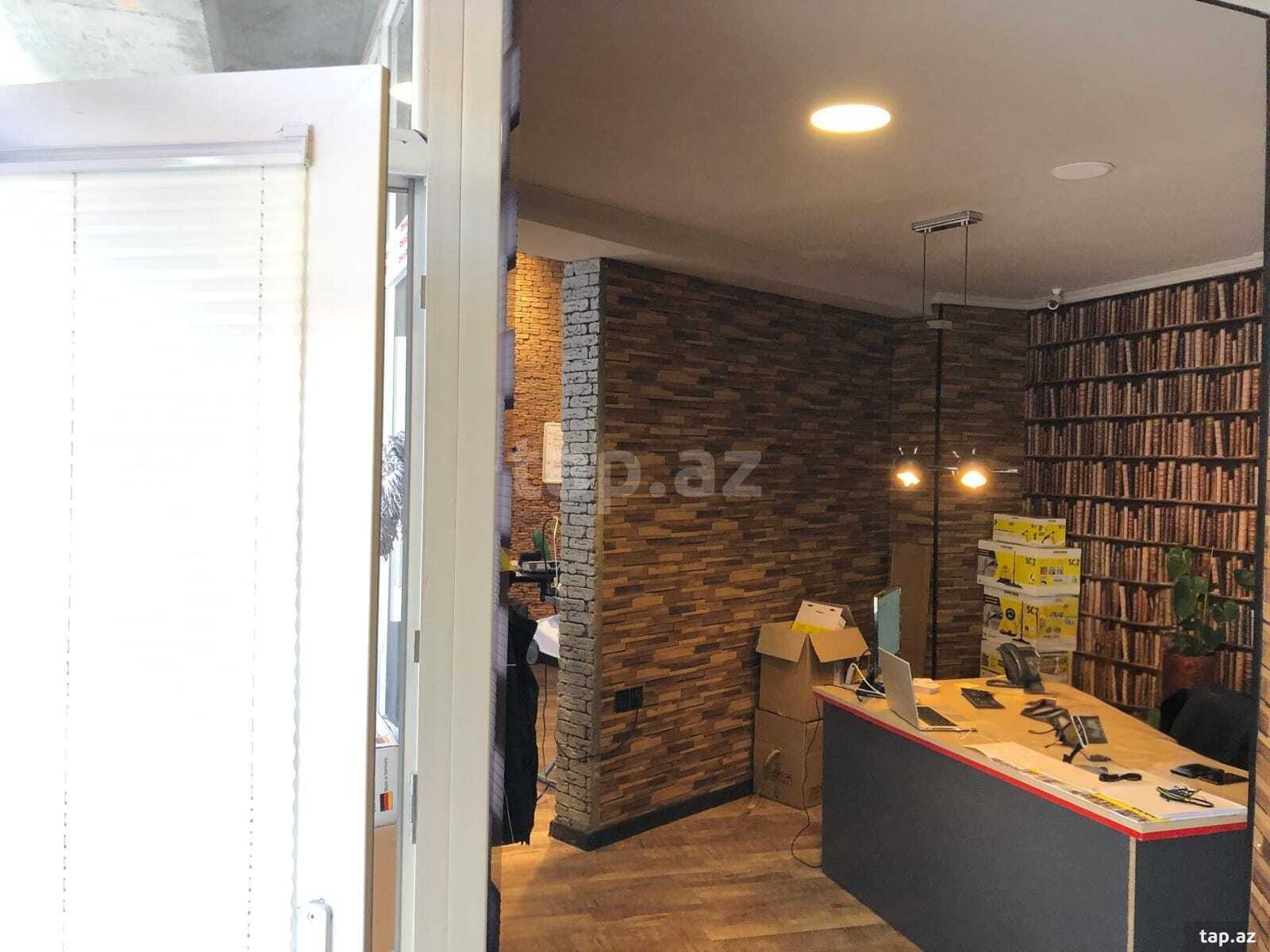 Ofis, E.Akademiyası m. (9)
