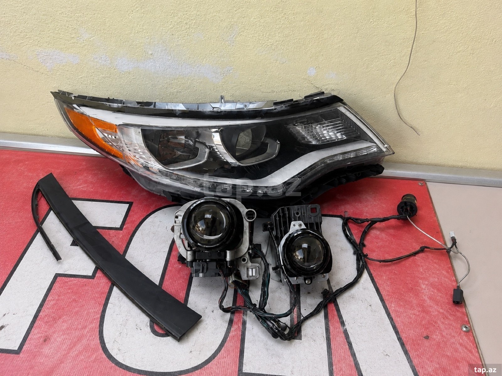 Kia Optima adaptiv farası