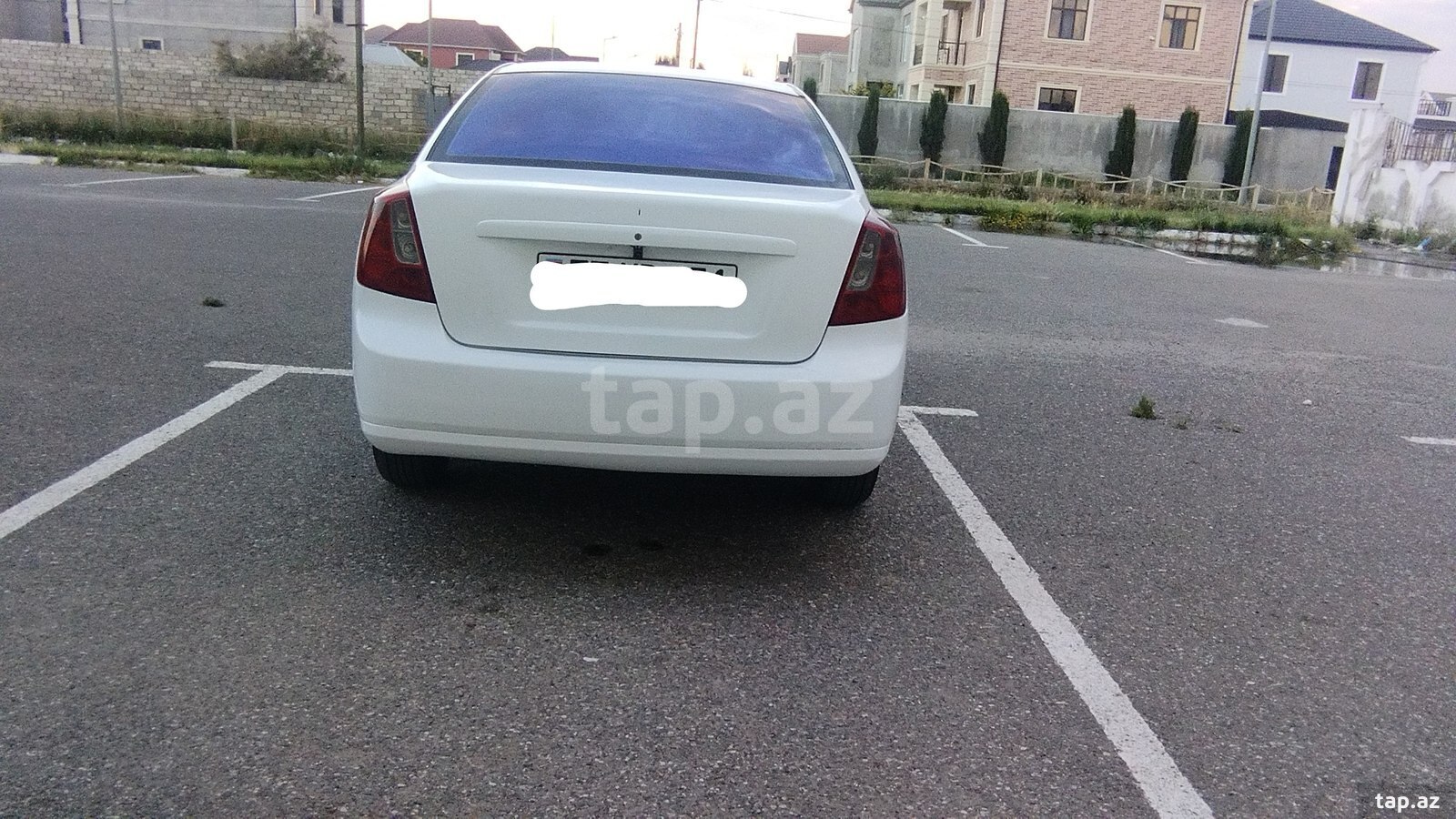 Daewoo Gentra, 2013 il (2)