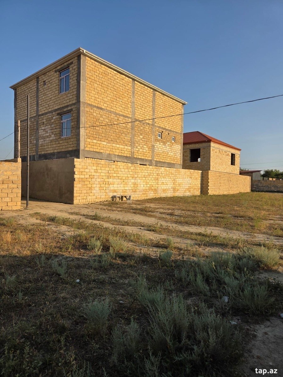 Həyət evi, Saray qəs. (9)