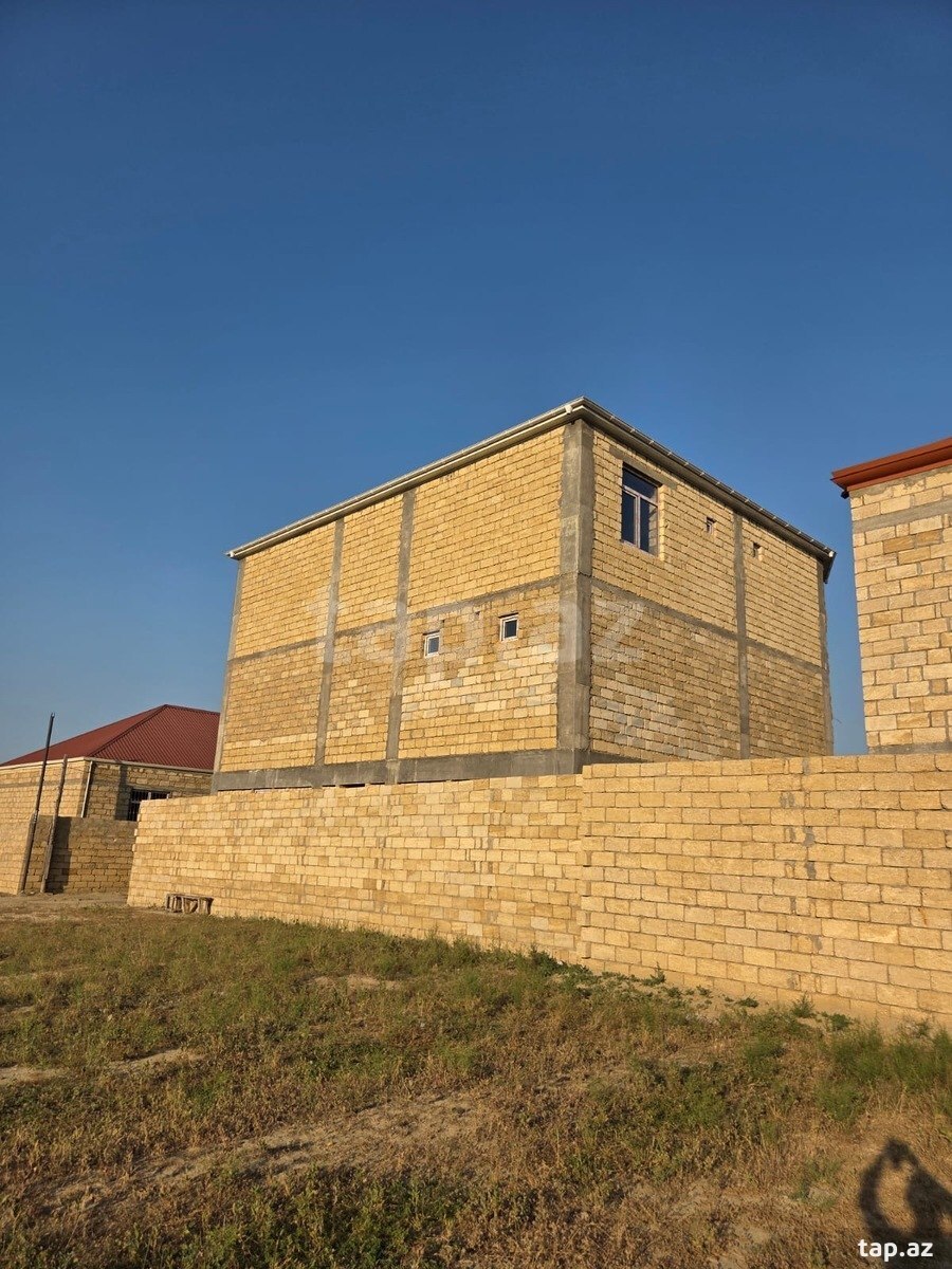 Həyət evi, Saray qəs. (12)