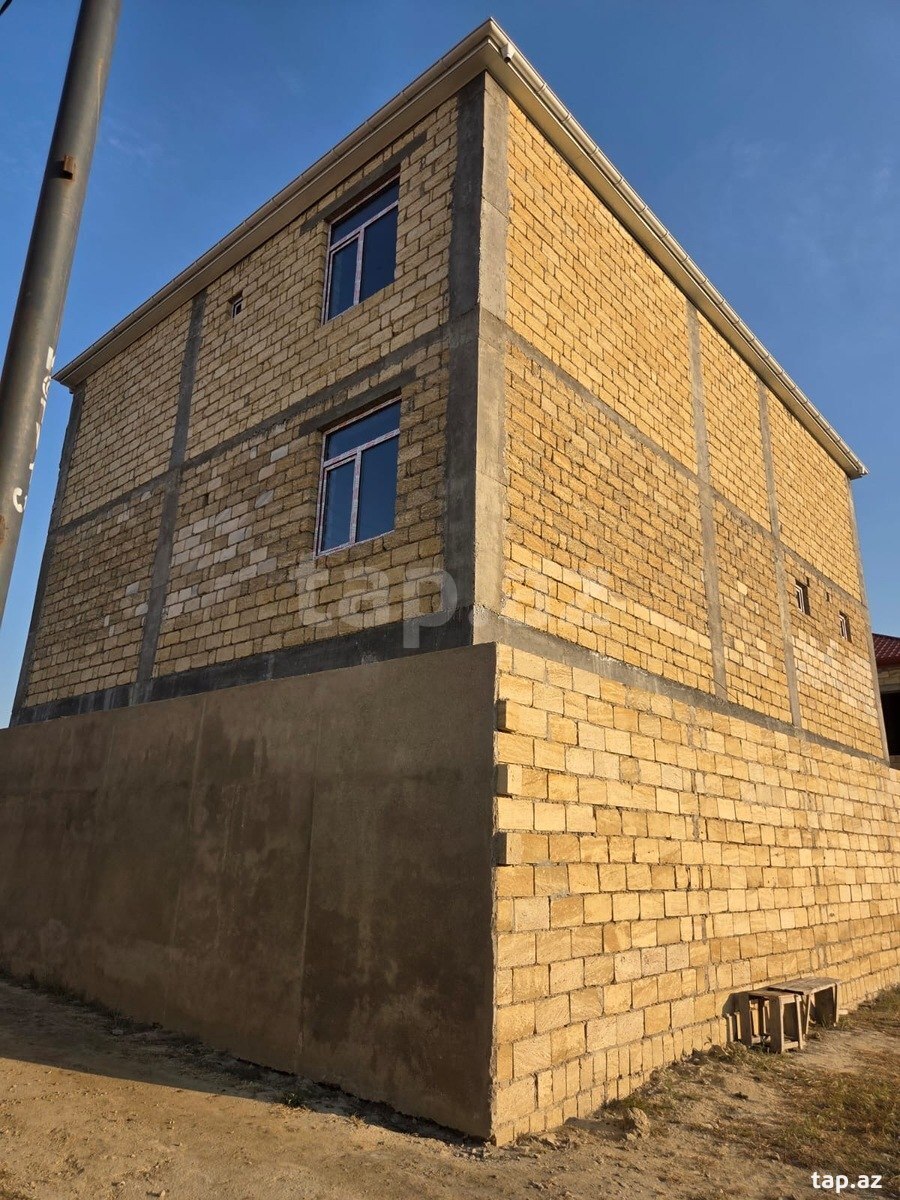 Həyət evi, Saray qəs. (13)