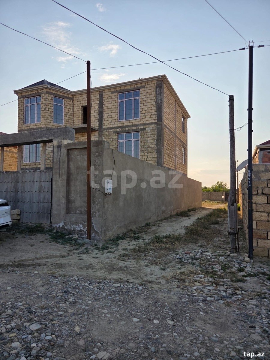 Həyət evi, Saray qəs. (10)