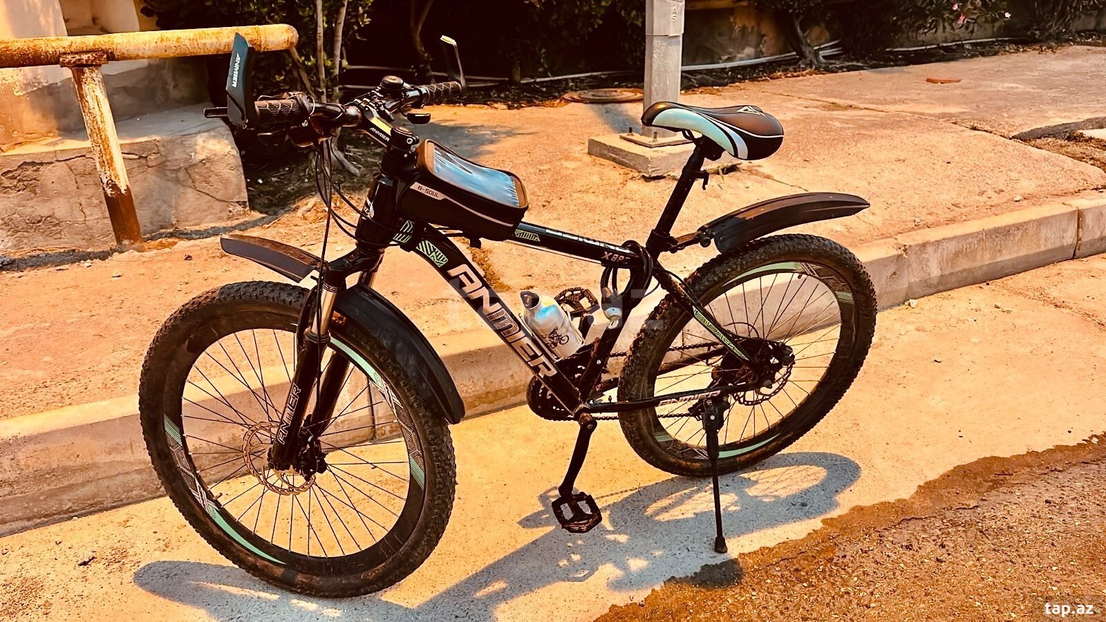 Velosiped BMX