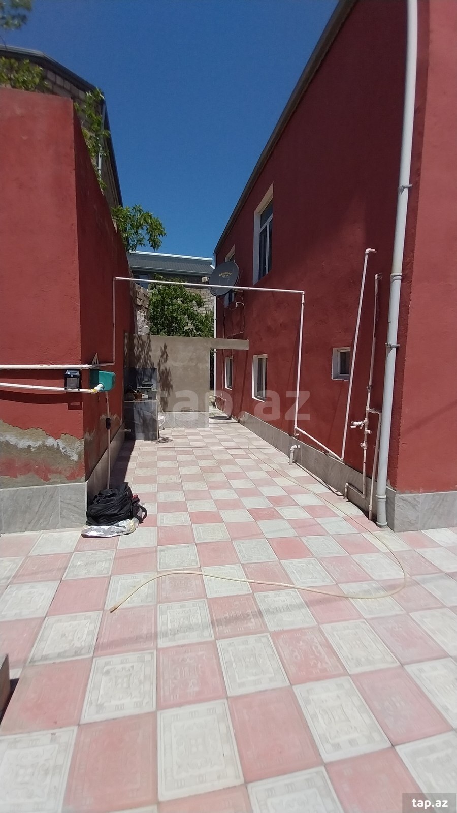 Həyət evi, Yeni Suraxanı qəs. (2)