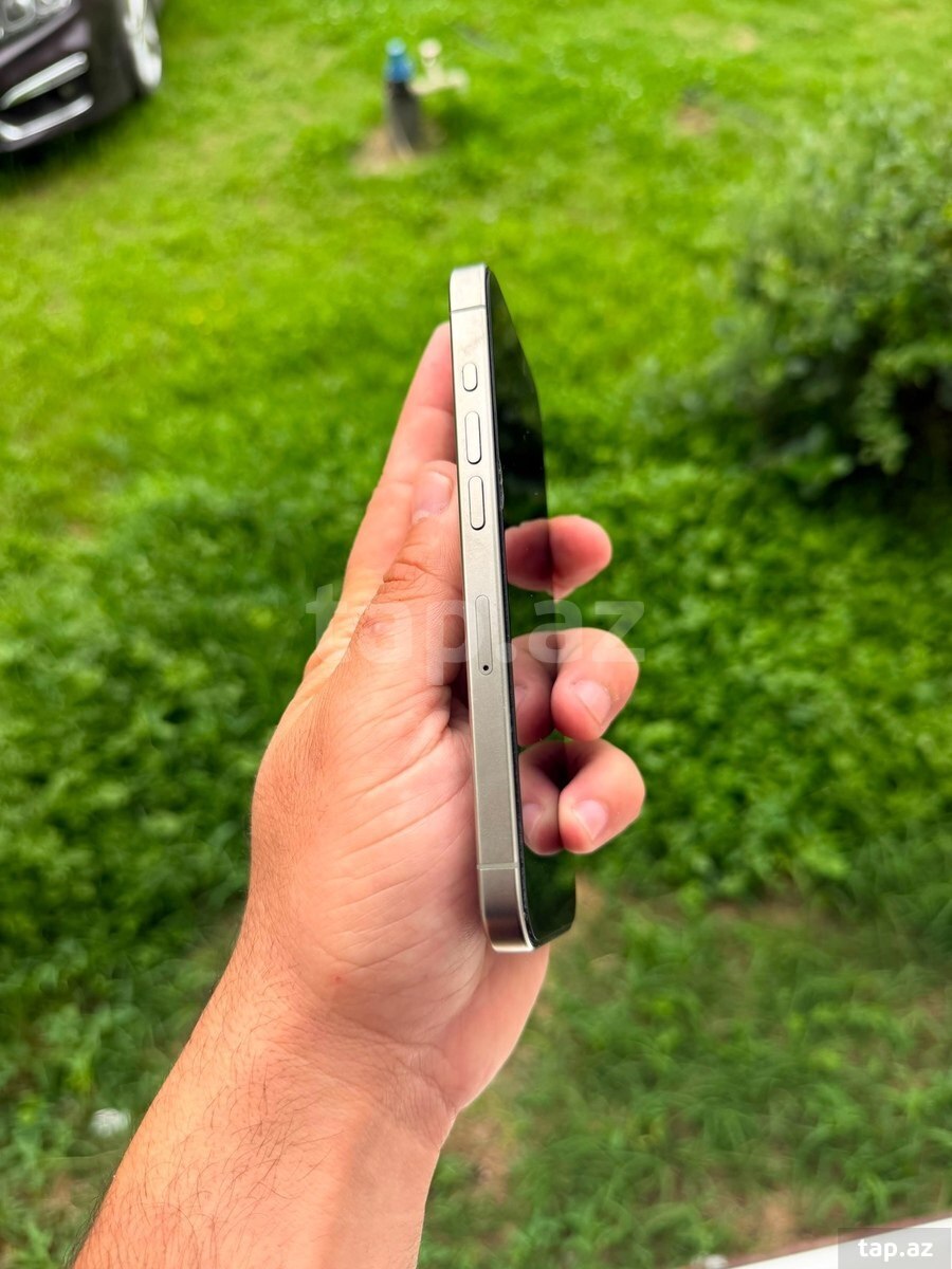 Apple iPhone 15 Pro Natural Titanium 128GB/8GB (3)