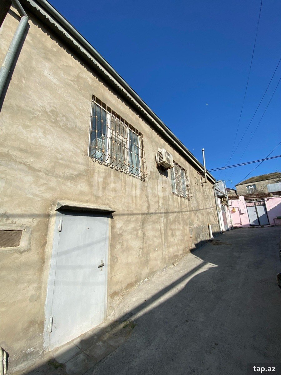 Həyət evi, Əmircan qəs. (26)