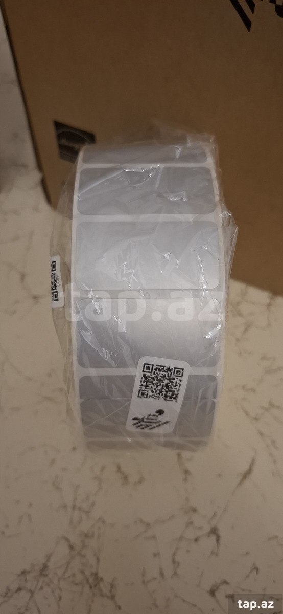 Zebra 8000T Void Matte termo transfer sintetik etiket rulonları (2)