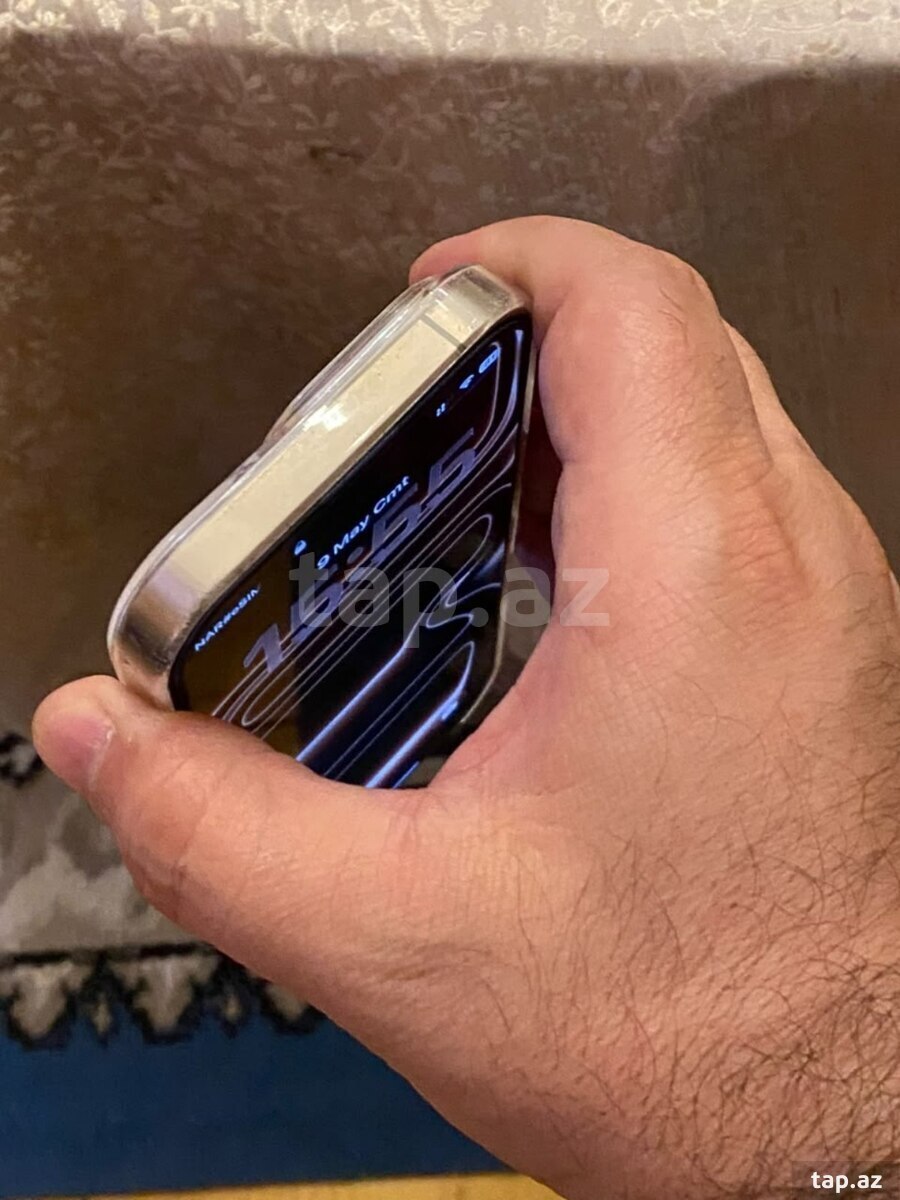 Apple iPhone 16 Pro Desert Titanium 128GB/8GB (3)