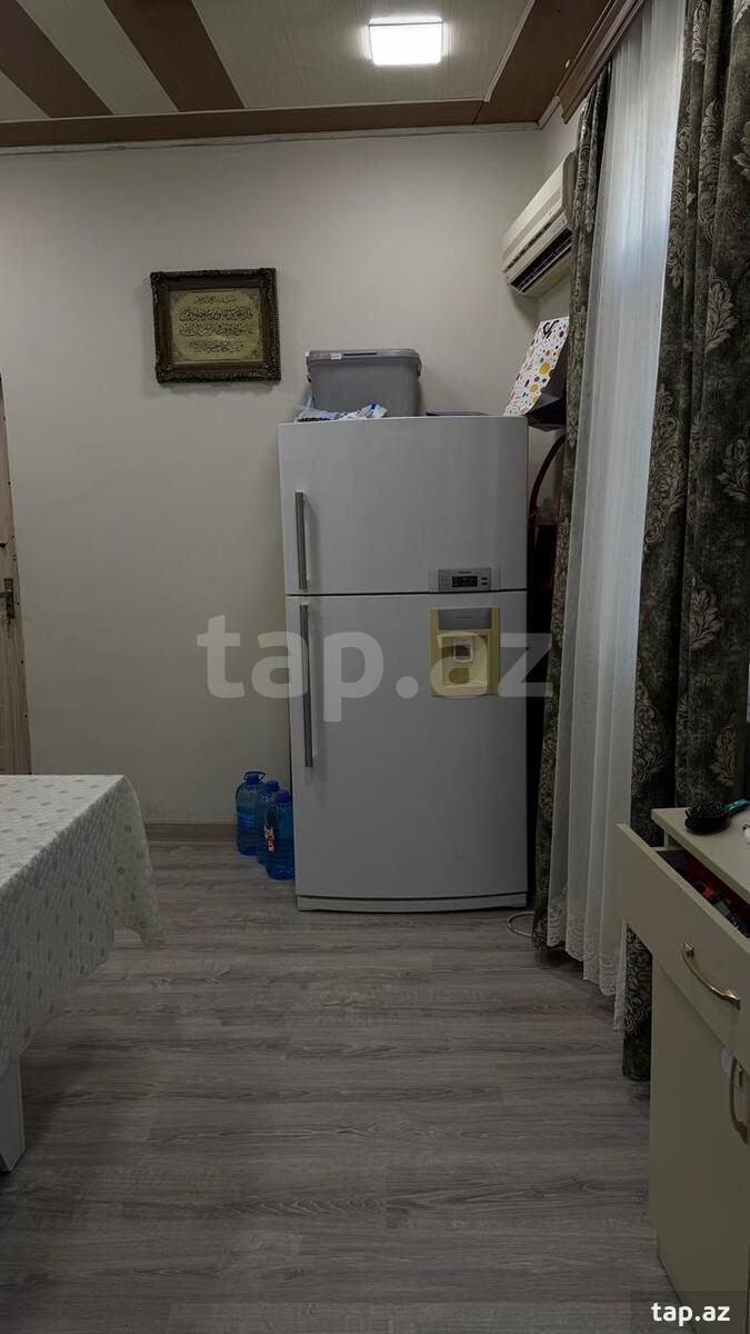 2-otaqlı mənzil kirayə verilir, E.Akademiyası m., 50 m² (11)