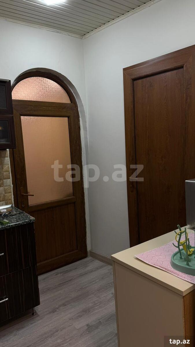 2-otaqlı mənzil kirayə verilir, E.Akademiyası m., 50 m² (12)