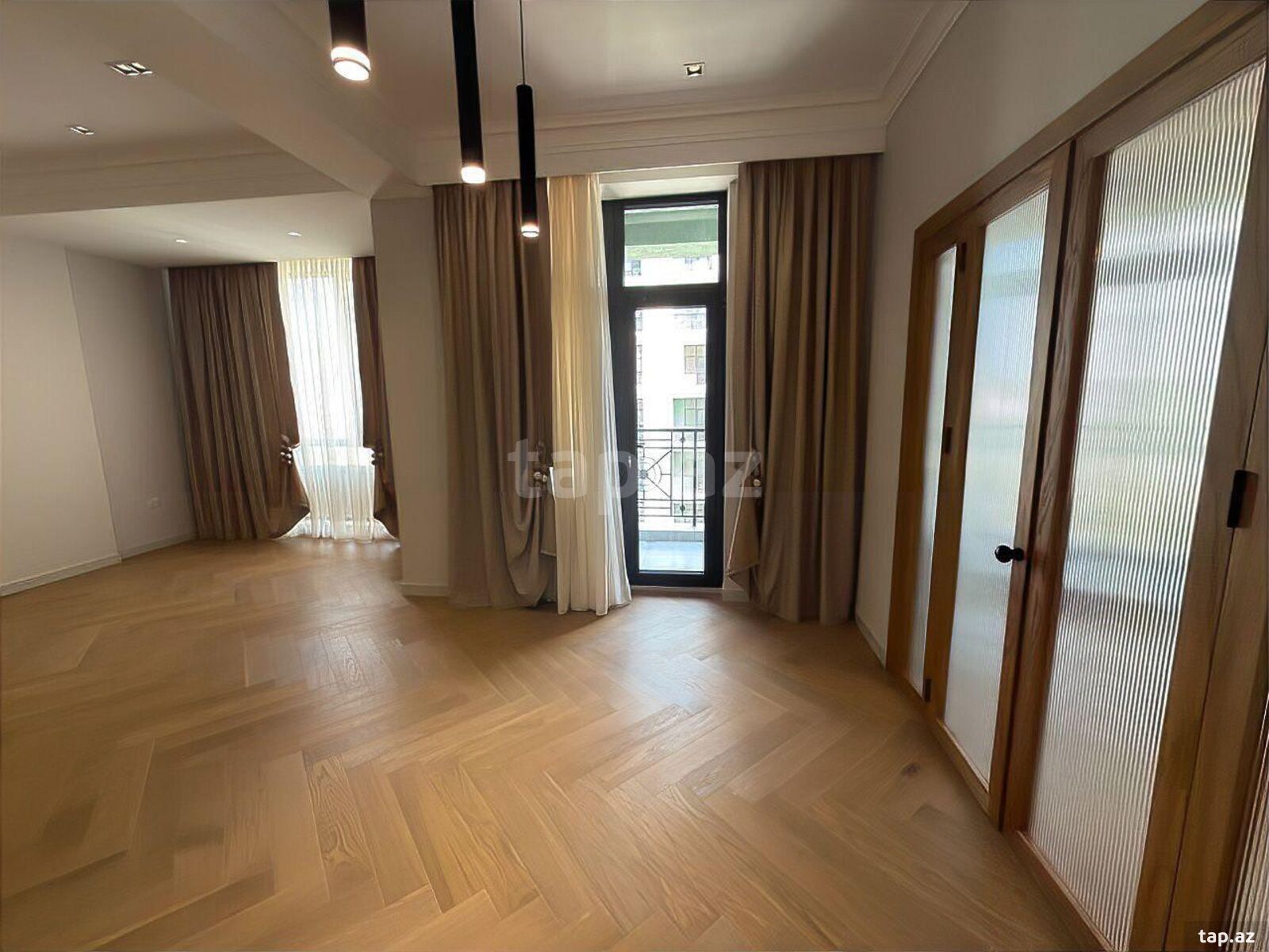 3-otaqlı yeni tikili, Nərimanov r., 134 m² (2)