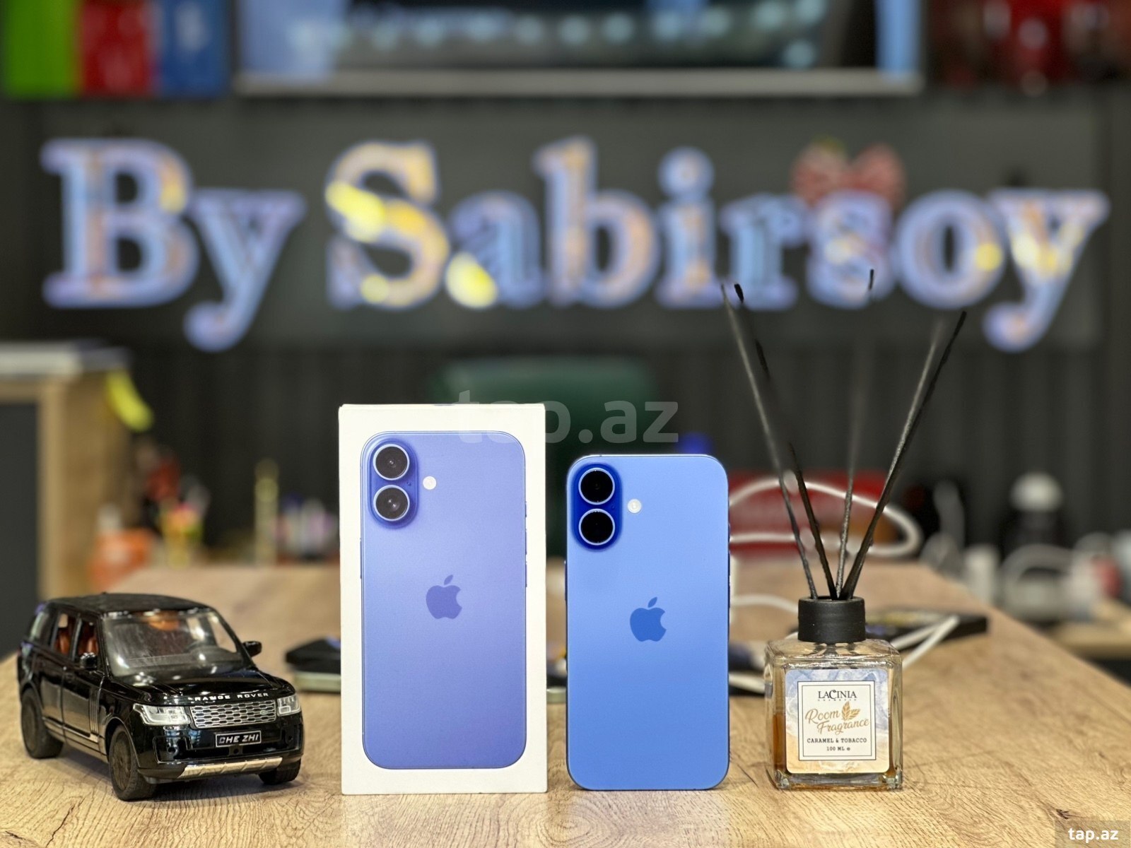 Apple iPhone 16 Ultramarine 256GB/8GB