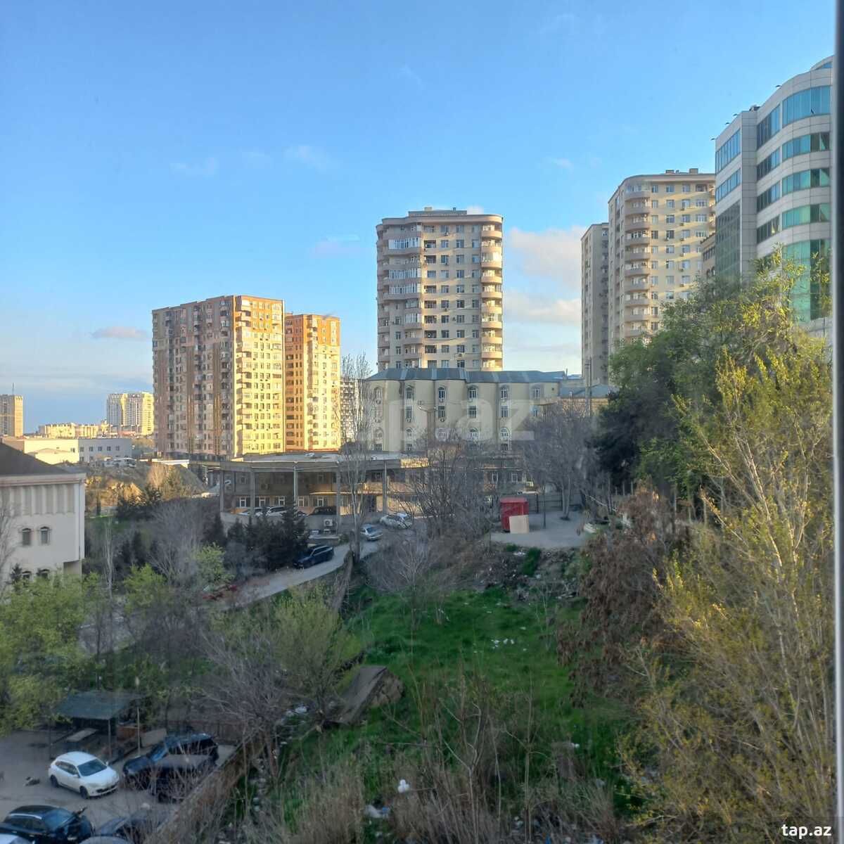 4-otaqlı yeni tikili, İnşaatçılar m., 141 m² (10)