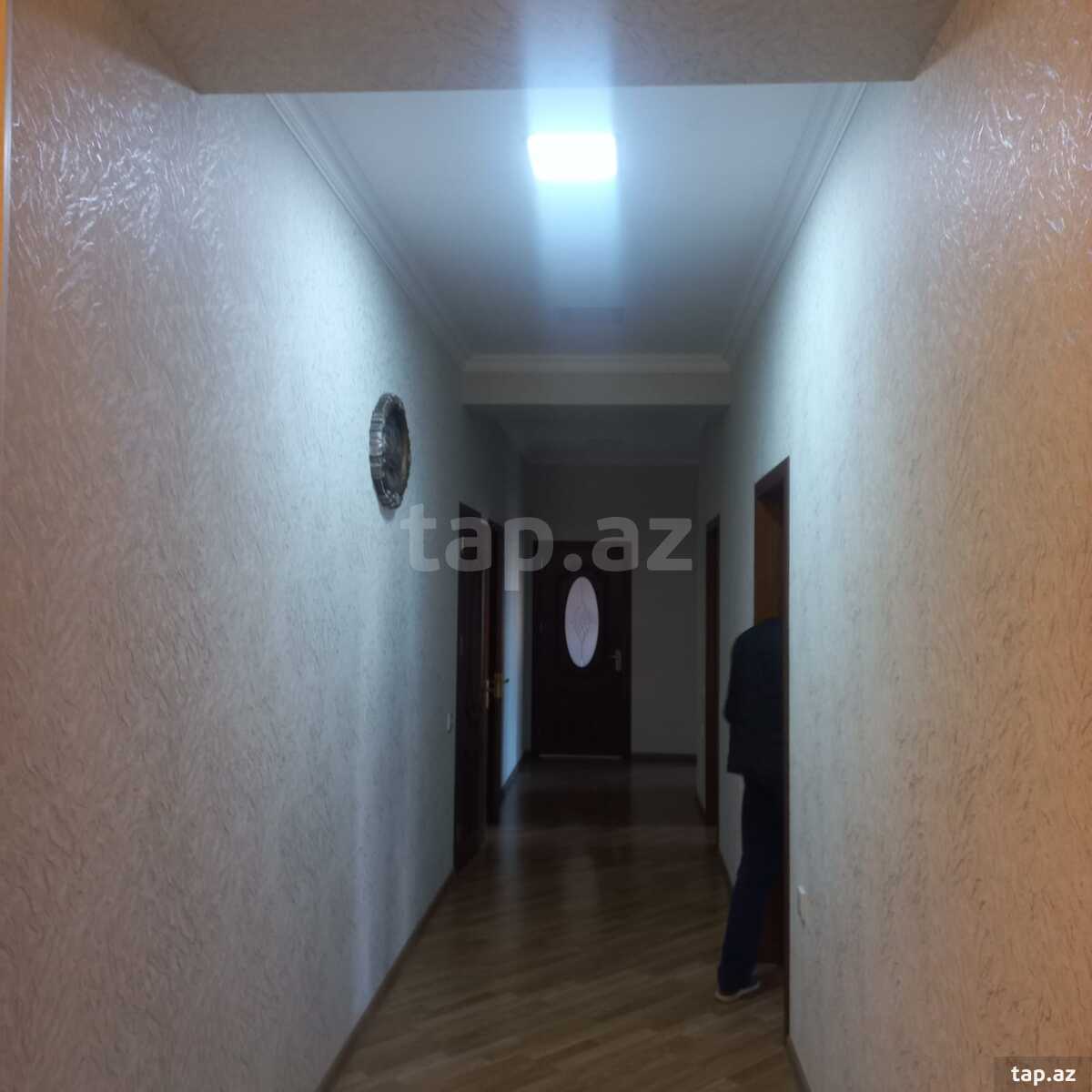 4-otaqlı yeni tikili, İnşaatçılar m., 141 m² (15)