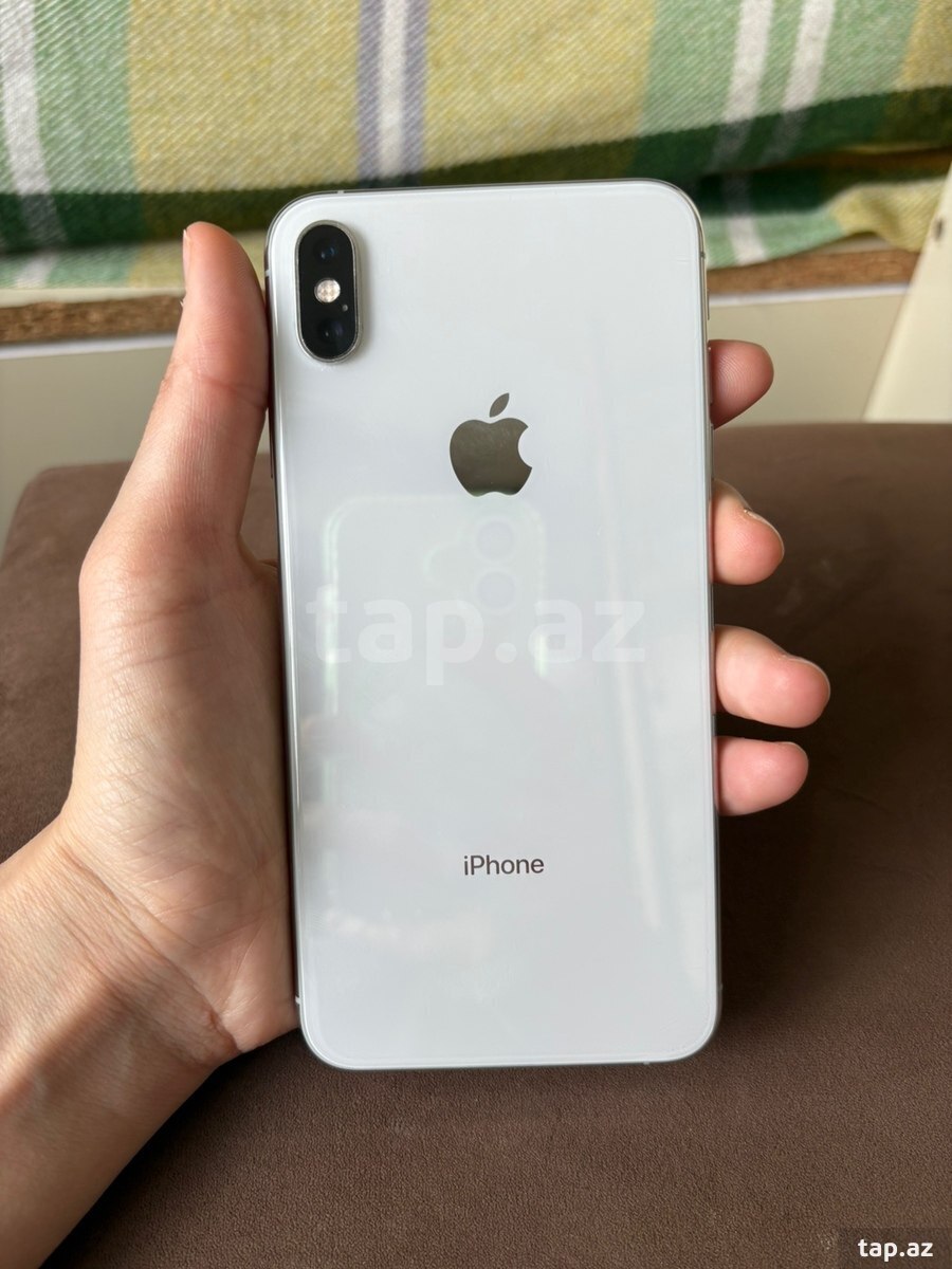 Apple iPhone XS Max Silver 64GB/4GB (6)