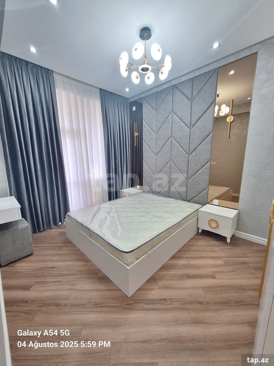 3-otaqlı yeni tikili, 8-ci mkr., 86 m²