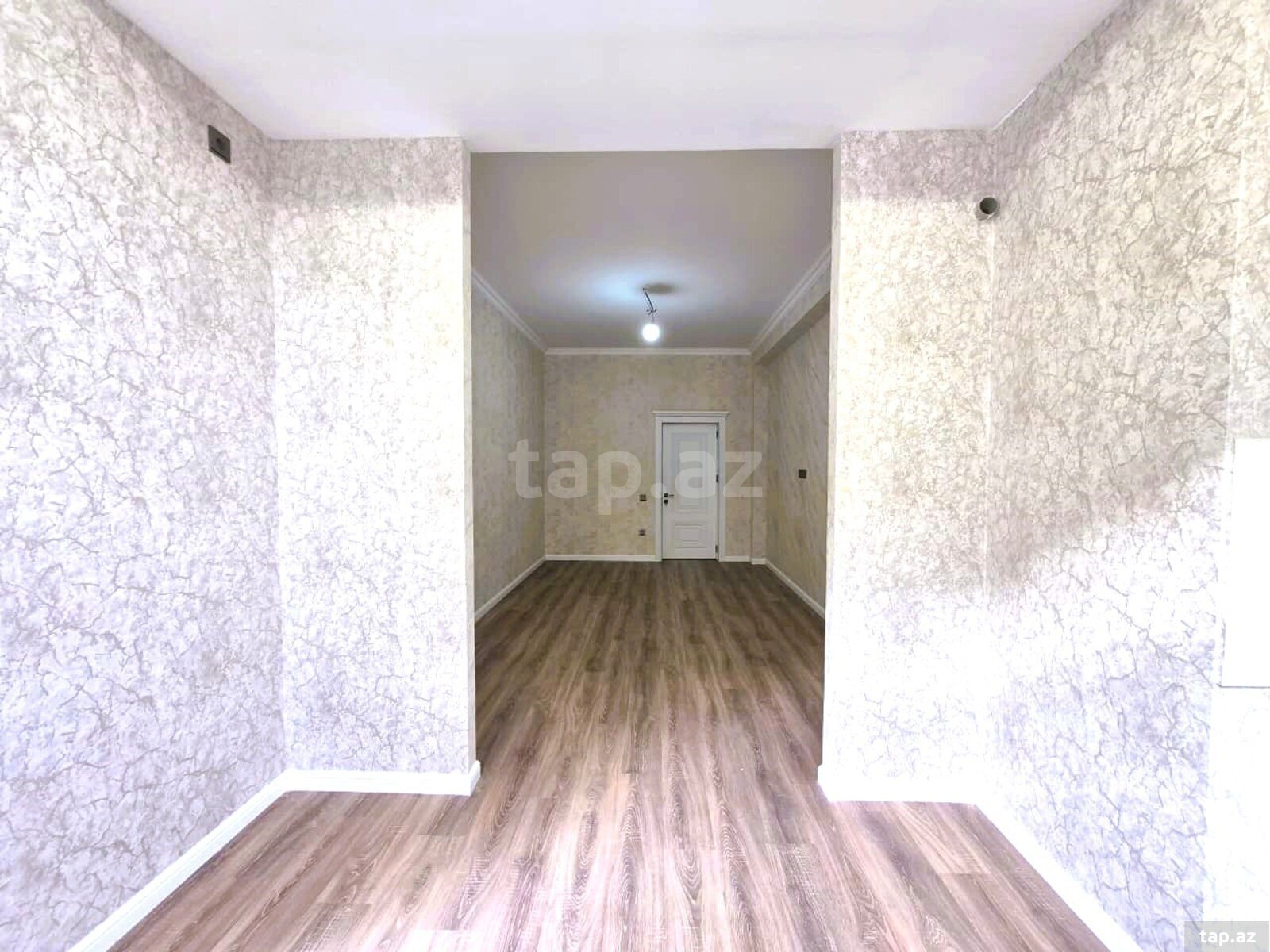 2-otaqlı yeni tikili, 28 May m., 85 m² (2)