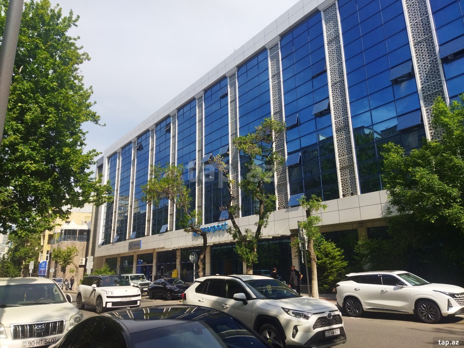 2-otaqlı mənzil kirayə verilir, Sahil m., 65 m² (2)