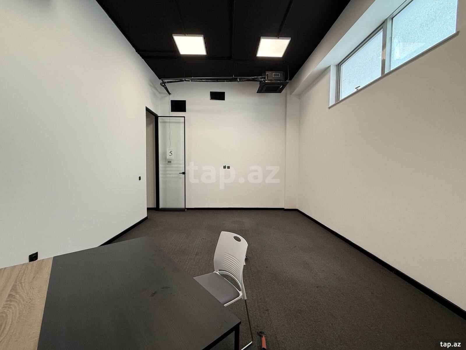 Ofis icarəyə verilir, Sənan Kərimov küç. (29)