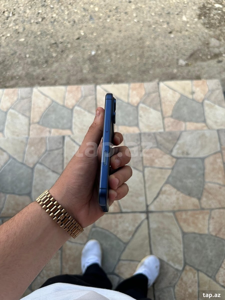 Apple iPhone 17 Pro Deep Blue 256GB/12GB (3)