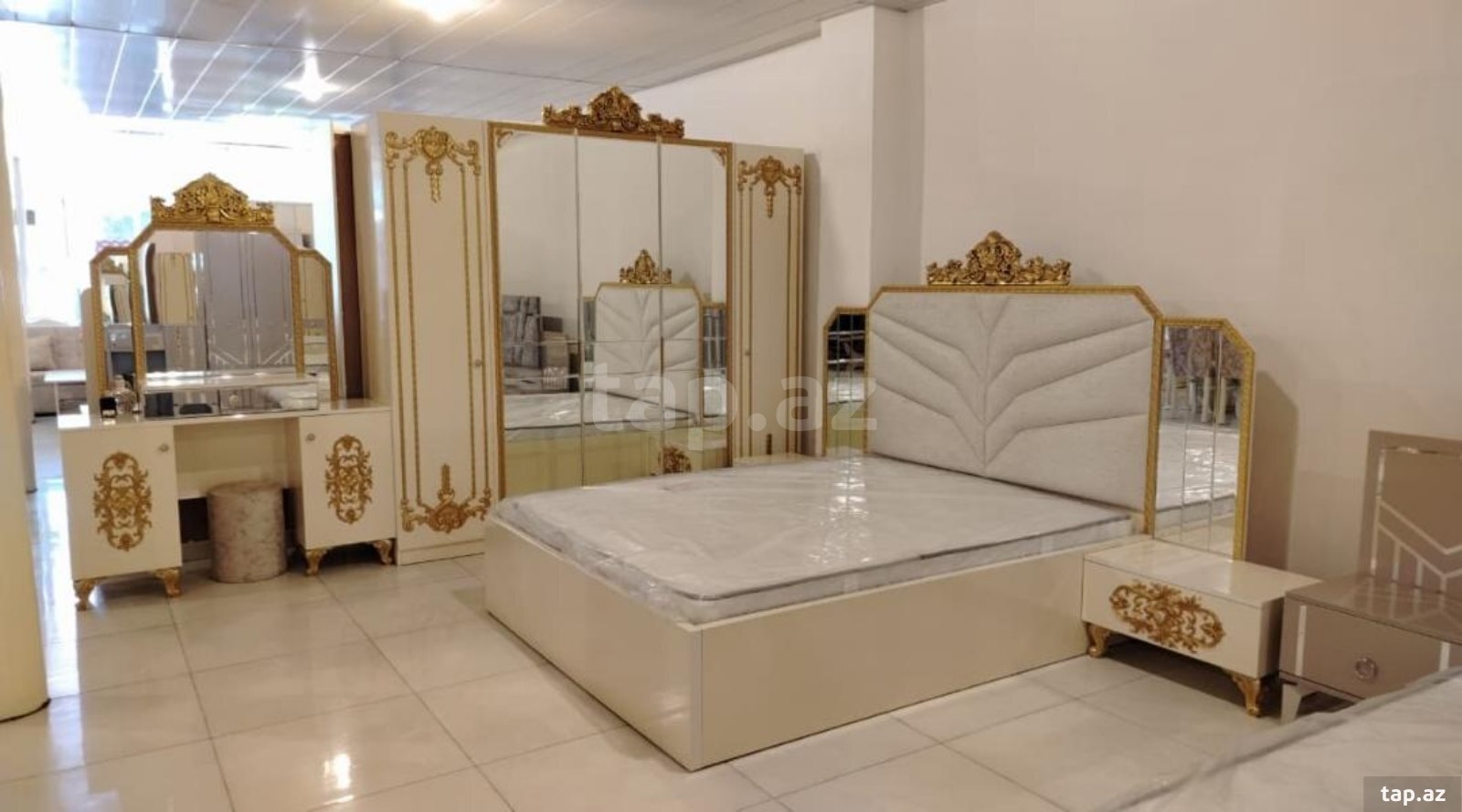 Yataq otağı mebeli