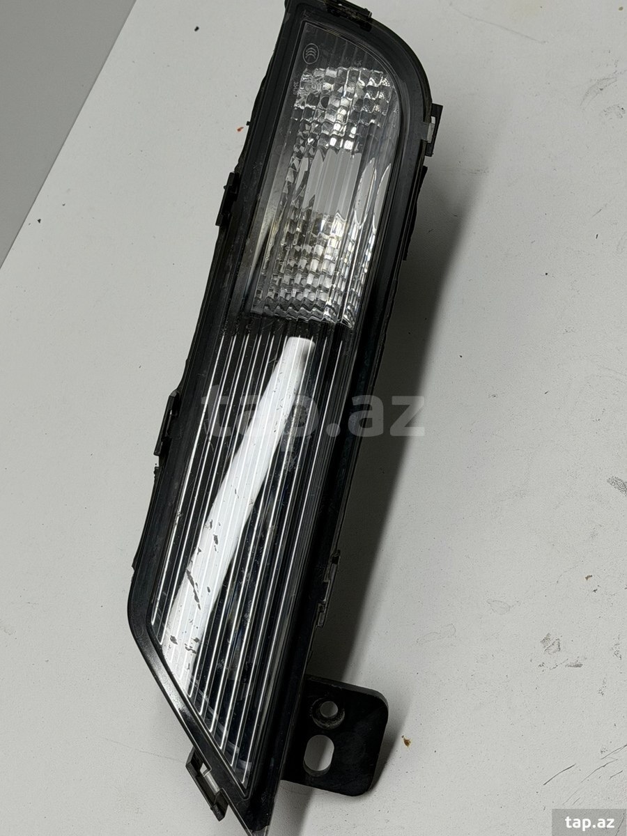 Bestune B70 farası 