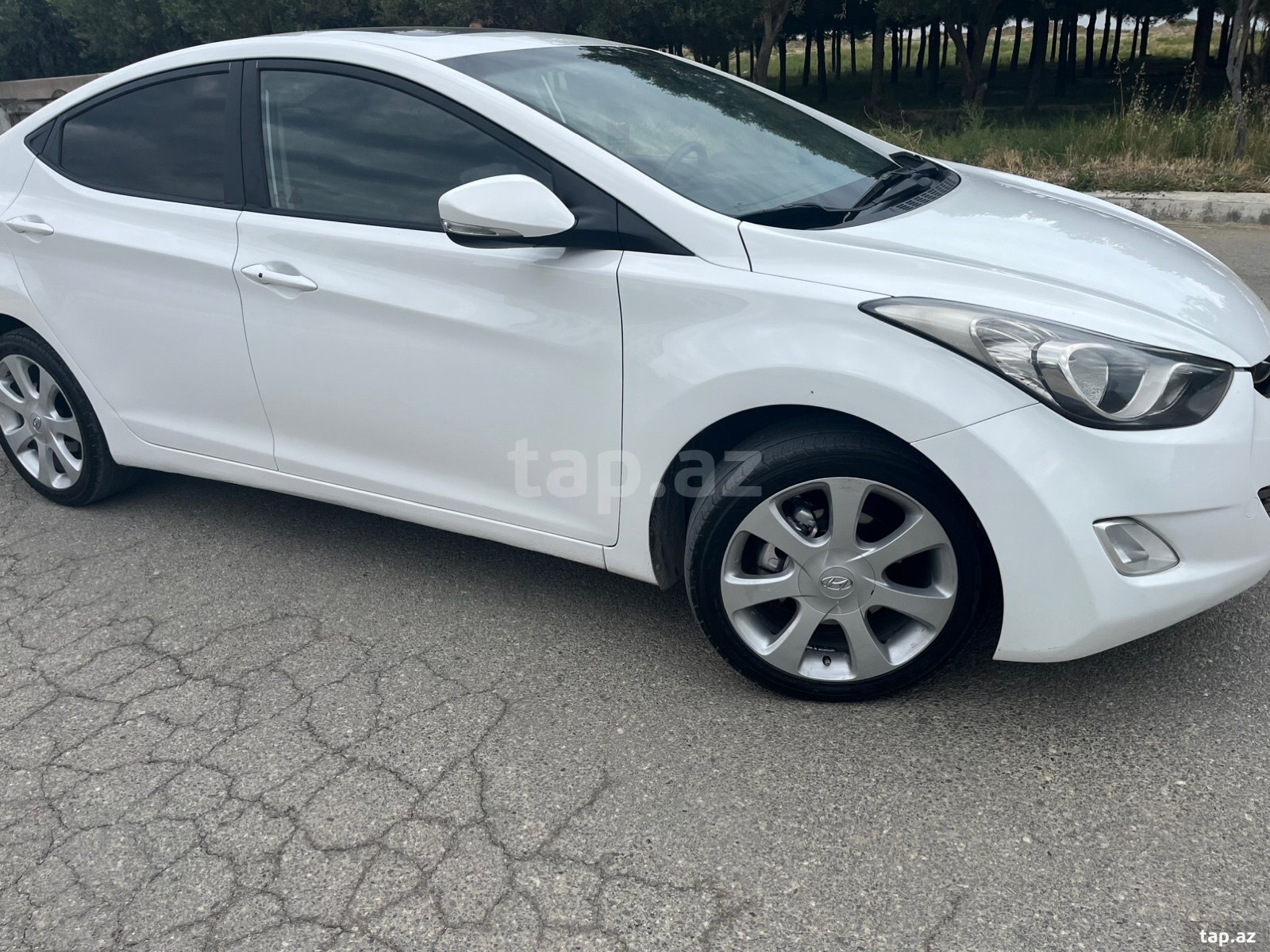 Hyundai Elantra, 2011 il (7)
