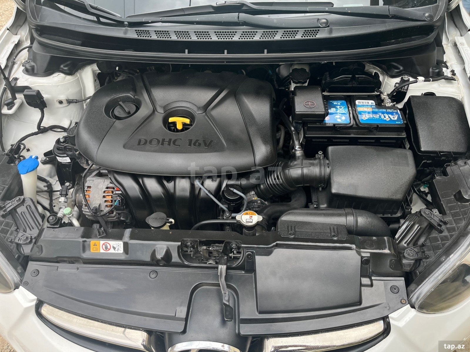 Hyundai Elantra, 2011 il (13)