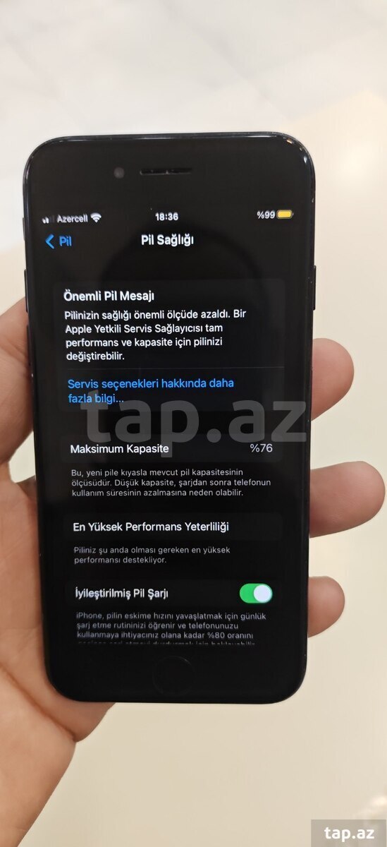 Apple iPhone 7 Black 32GB (3)