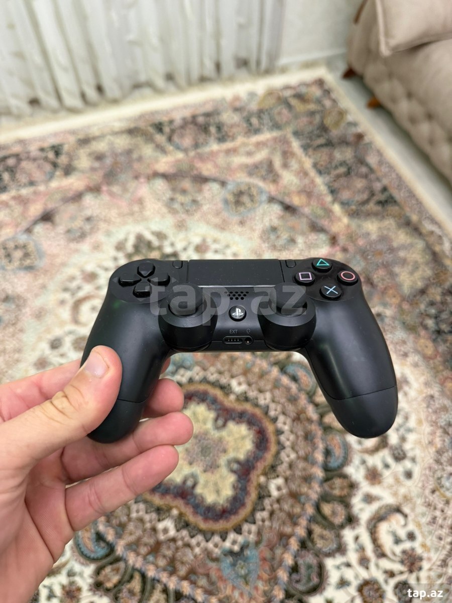 Playstation 4 Slim, 512GB (7)