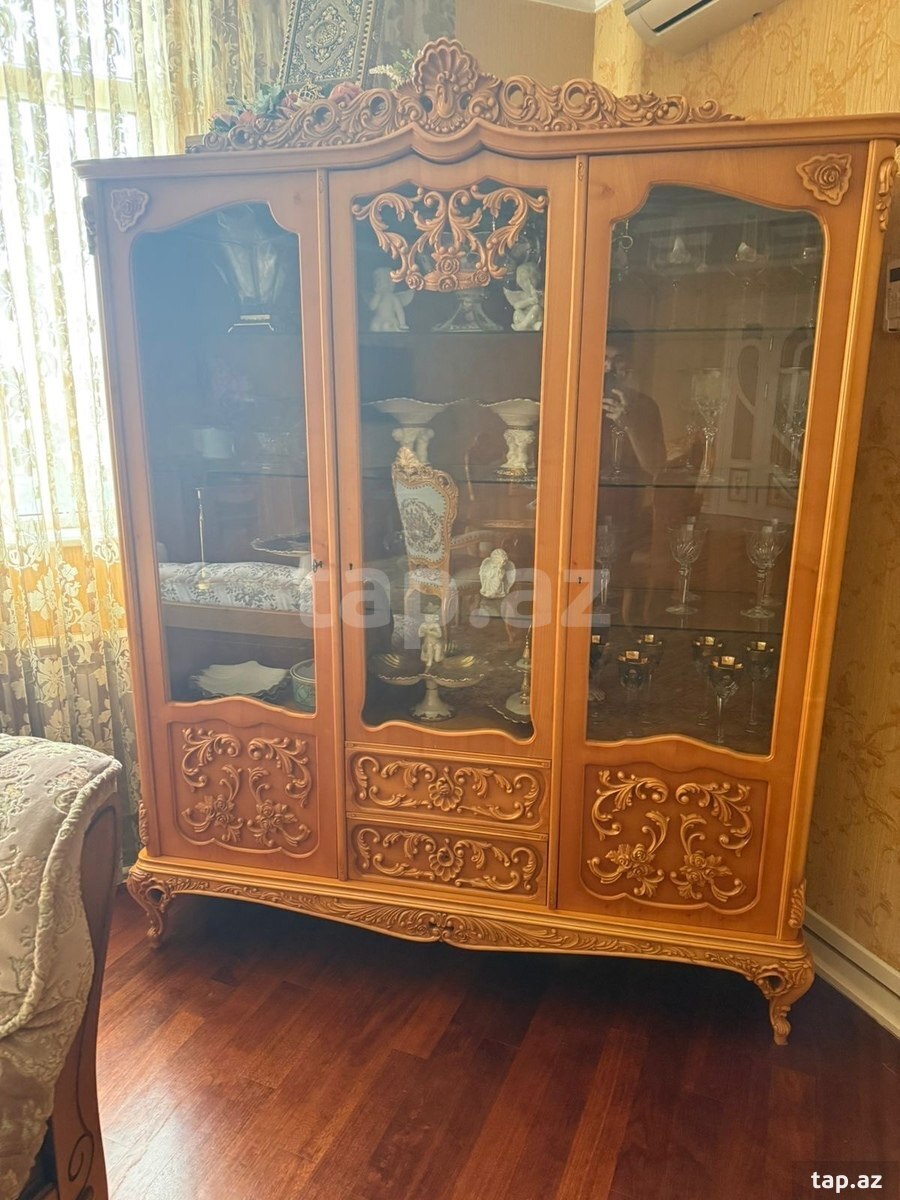Qonaq otağı mebeli (2)