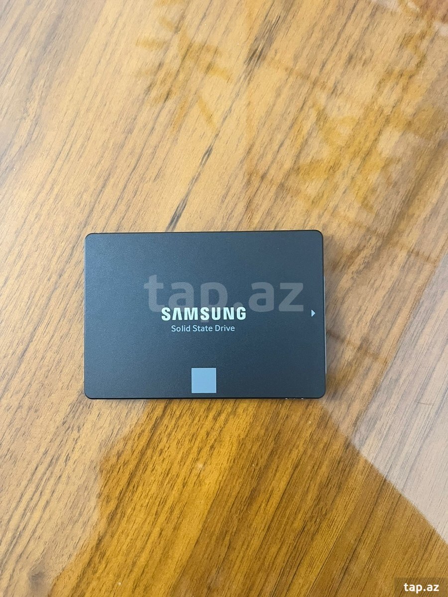 Samsung 870 EVO 1TB SSD (2)