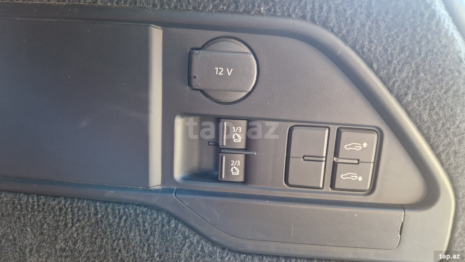 Volkswagen Touareg, 2011 год (9)