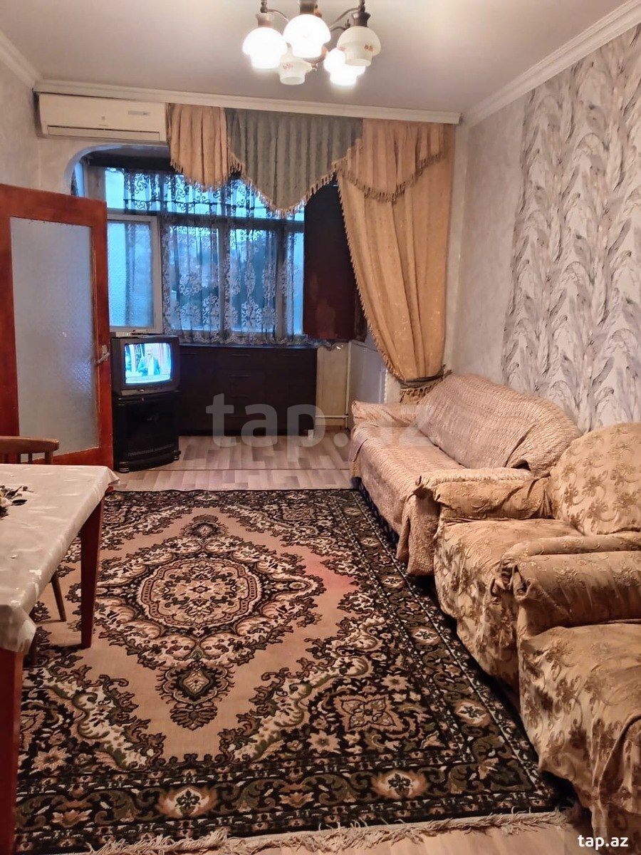 2-otaqlı mənzil kirayə verilir, 6-cı mkr., 40 m² (2)