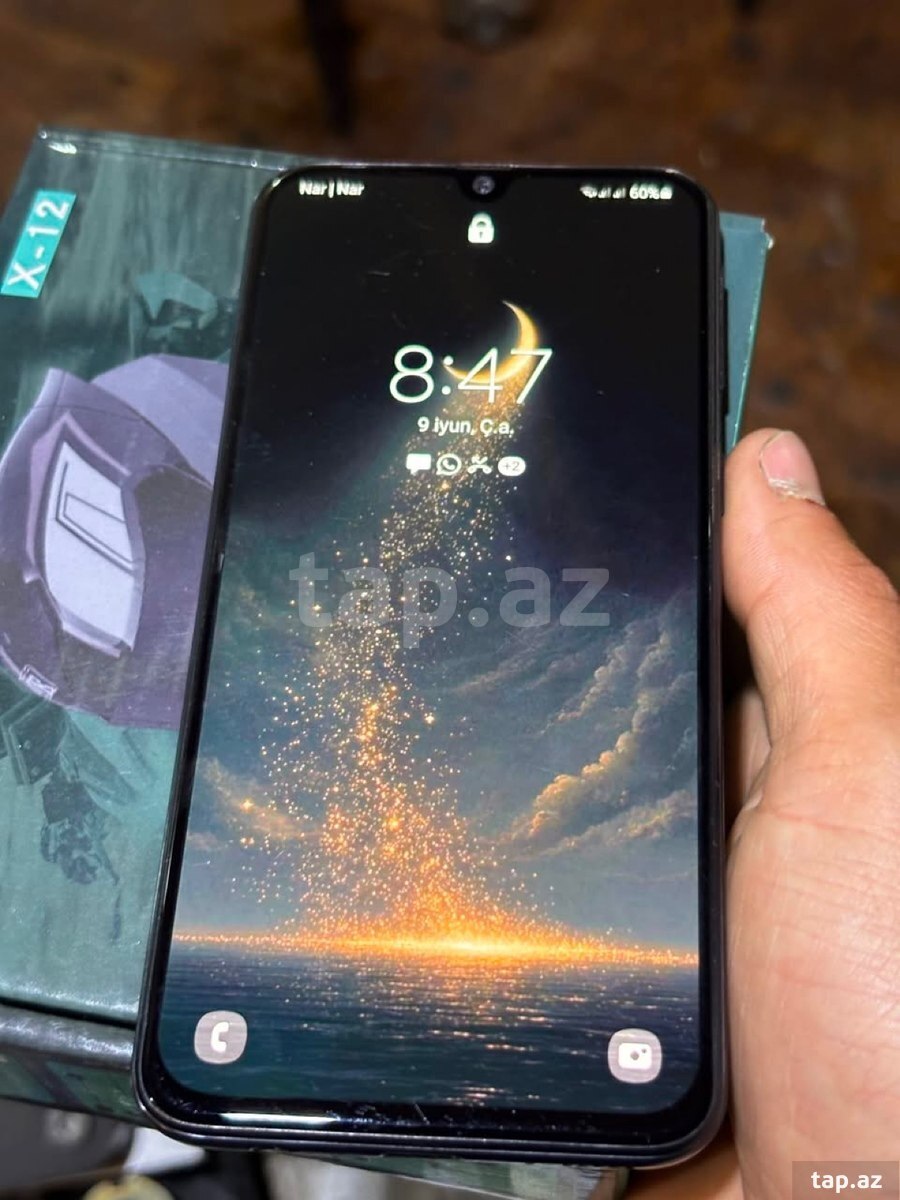 Samsung Galaxy A40 Blue 64GB/4GB (2)