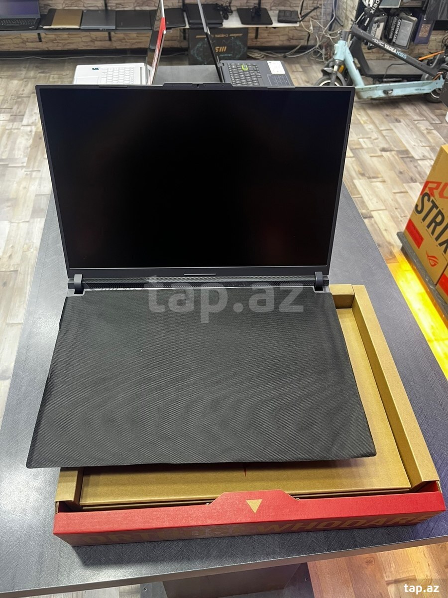 Asus ROG Strix G18 (5)