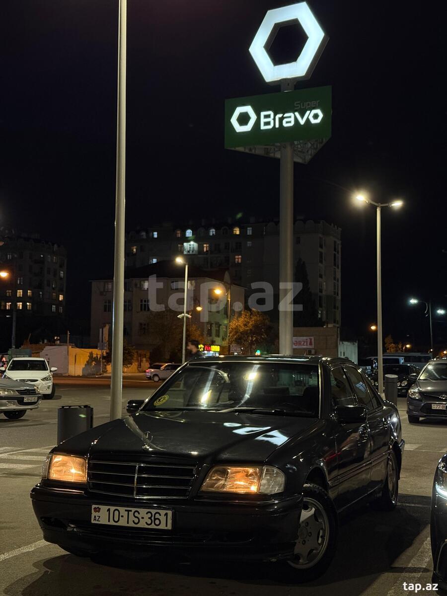 Mercedes 200, 1994 il (6)