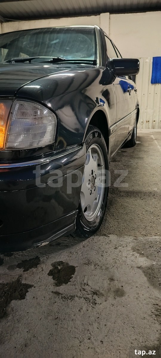 Mercedes 200, 1994 il (3)