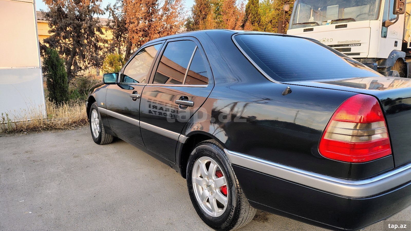Mercedes C 220, 1994 il (22)