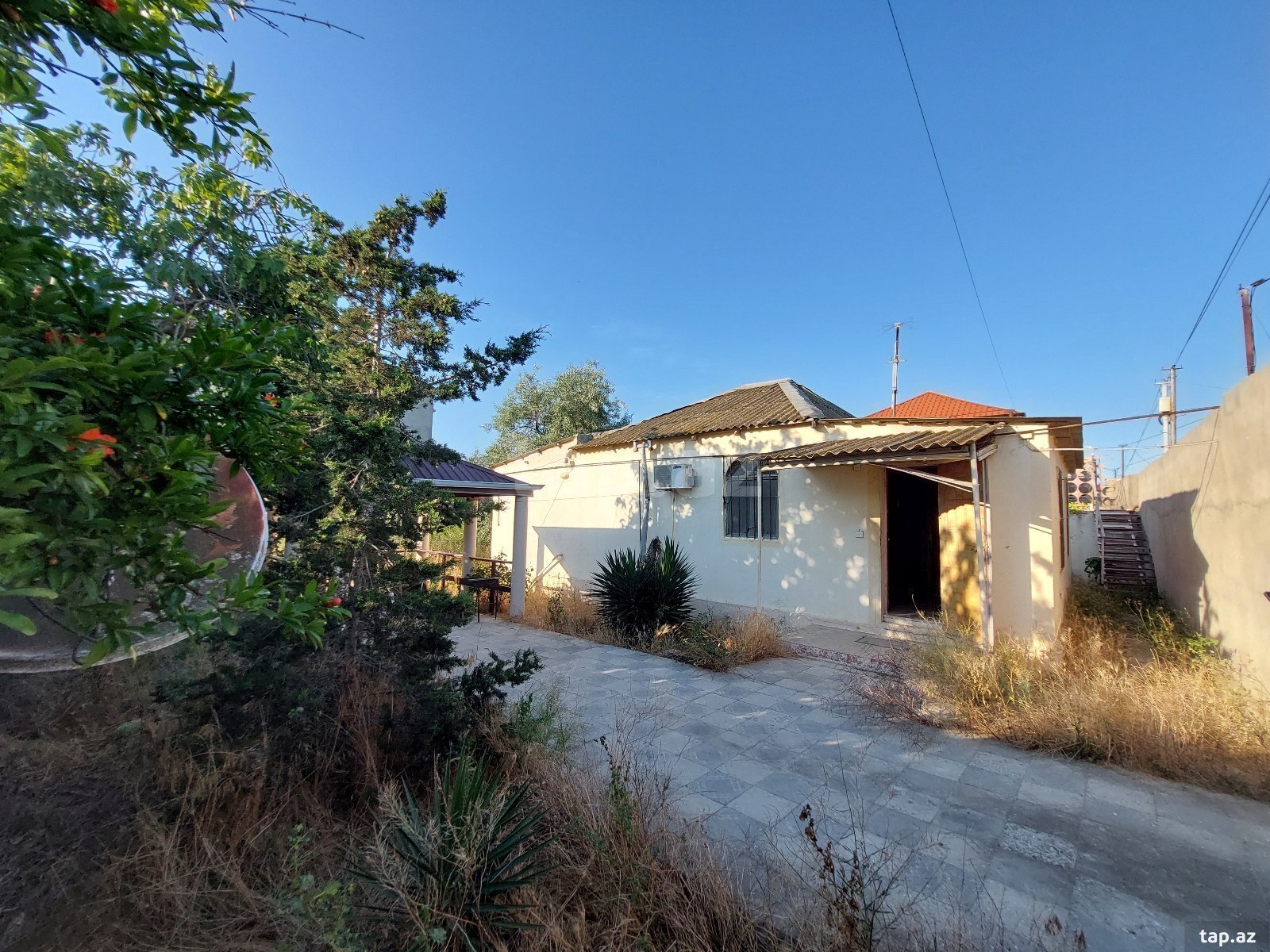 Həyət evi, Hövsan qəs.