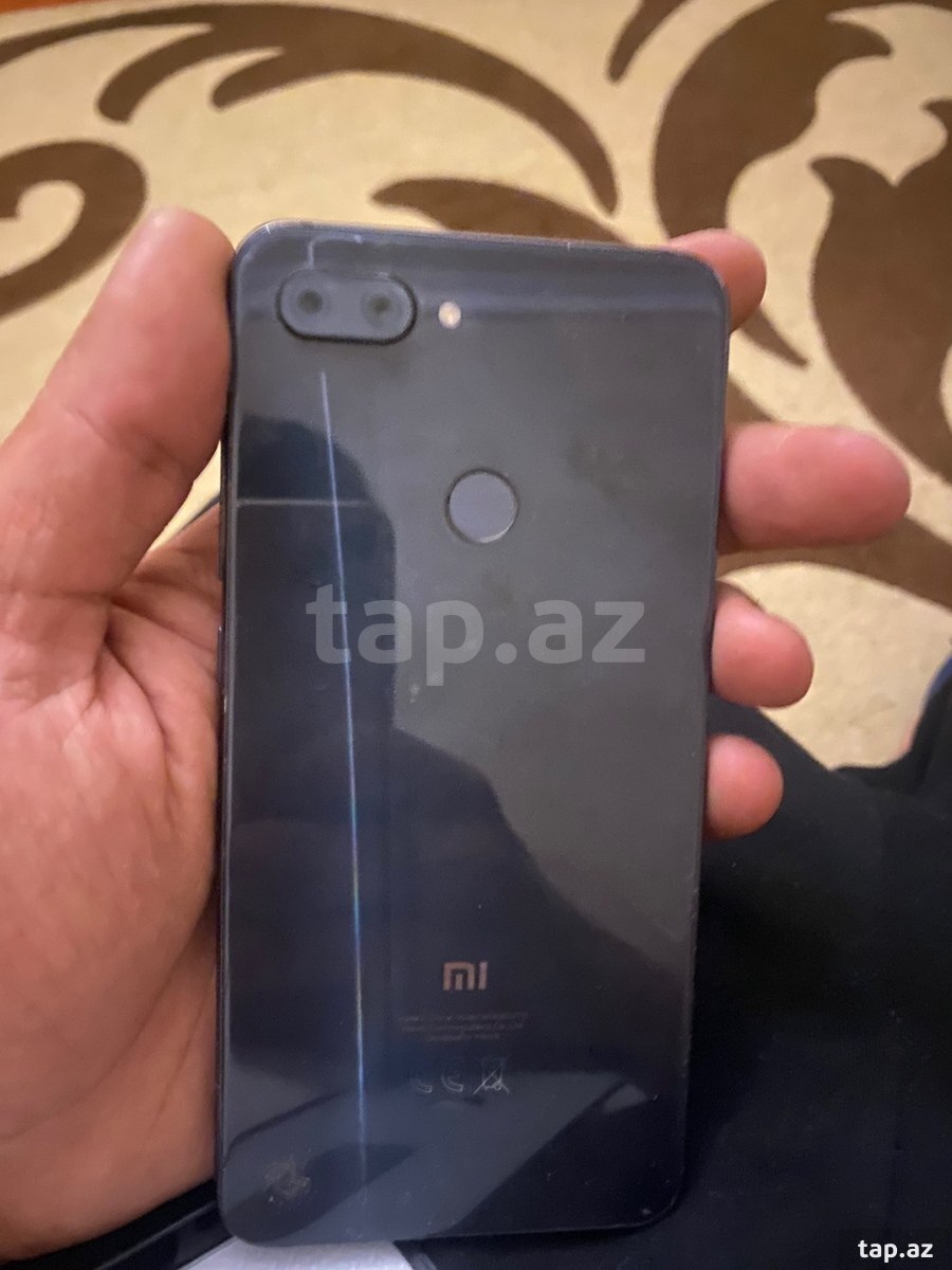 Xiaomi Mi 8 Lite Midnight Black 64GB/4GB (2)