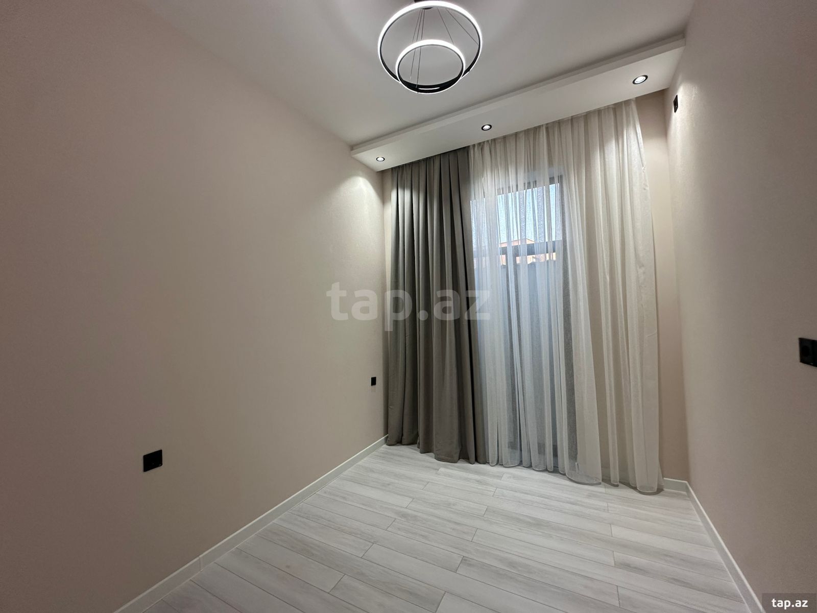 Bağ evi, Şüvəlan qəs. (9)