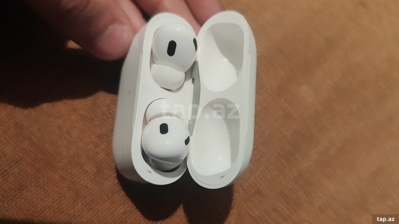 Apple AirPods Pro 2