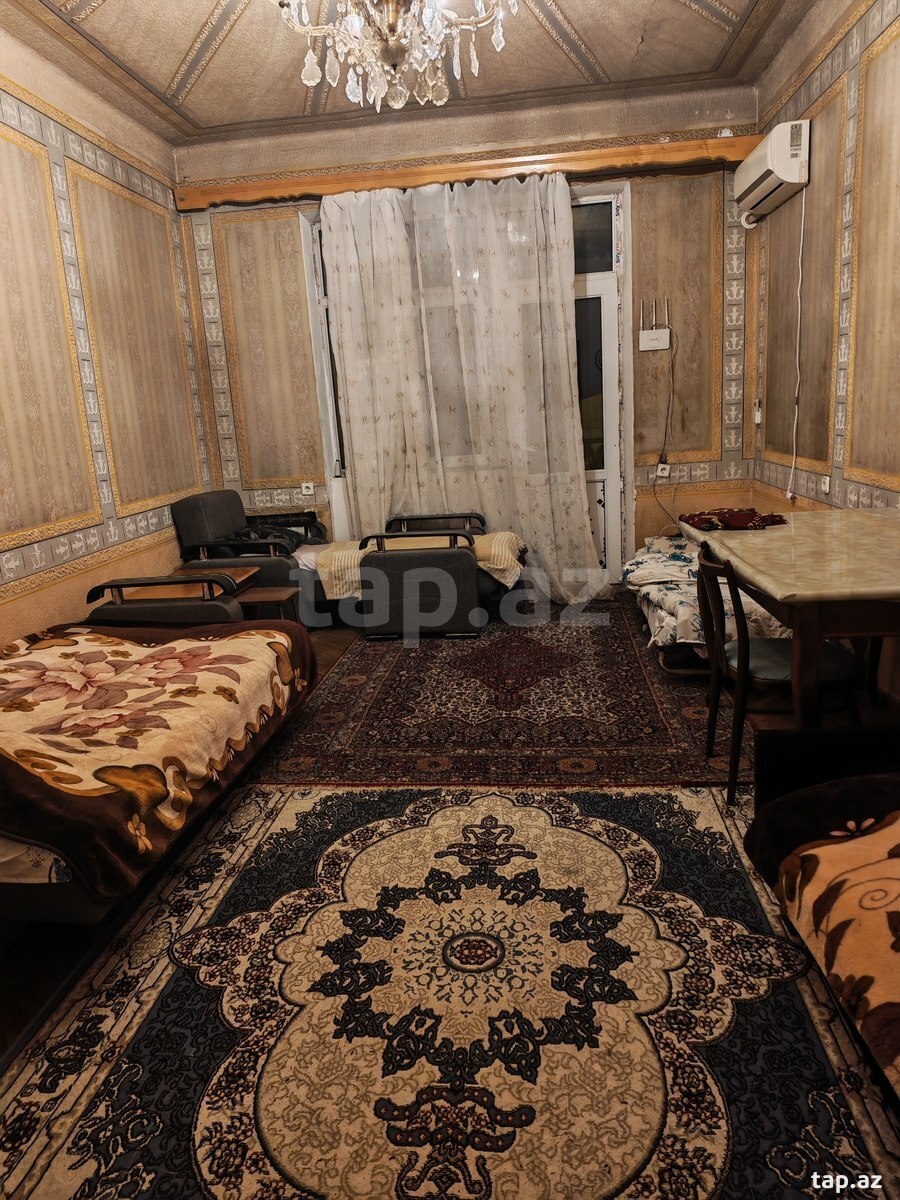 2-otaqlı mənzil kirayə verilir, 28 May m., 77 m²