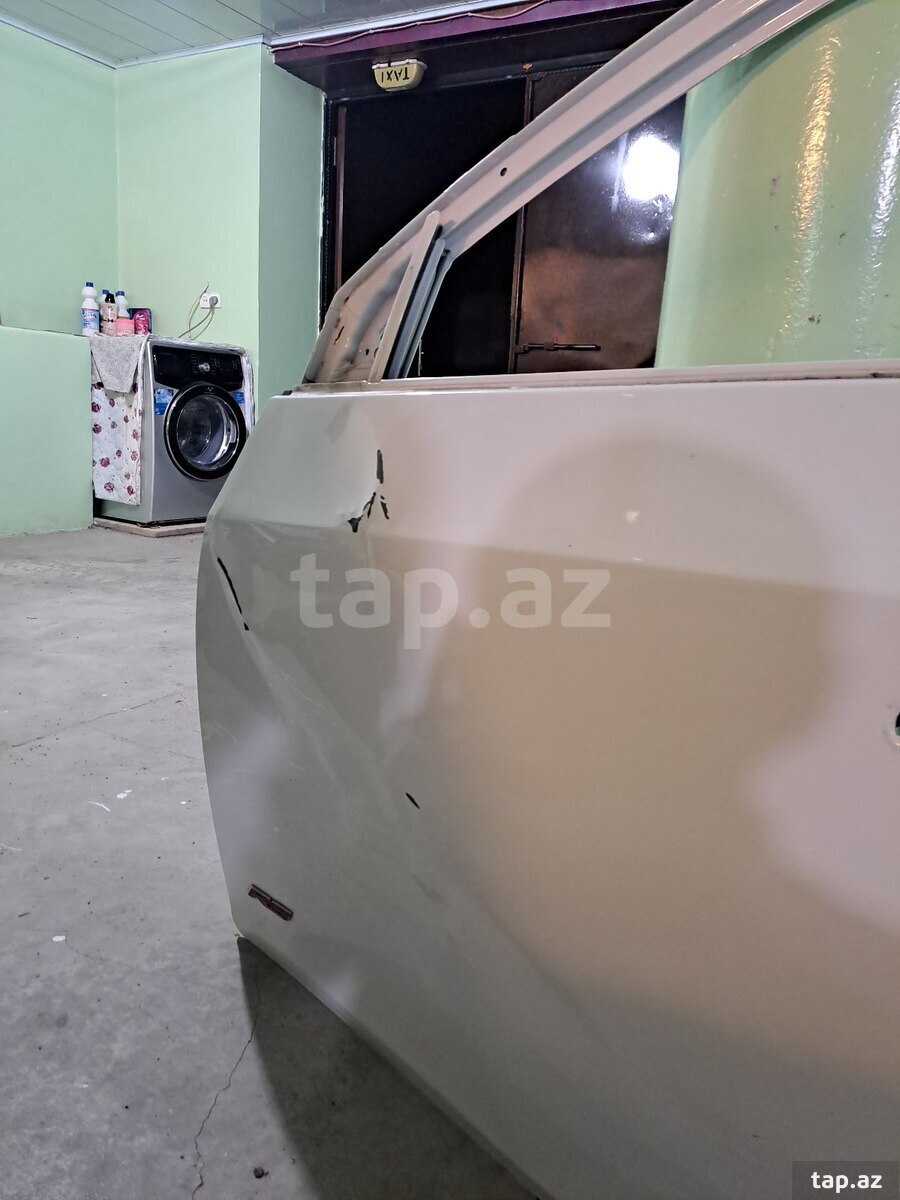 Chevrolet Cruze ön sol qapısı (2)